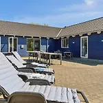 5 Star Holiday Home In Vaeggerlose