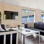 5 Star Holiday Home In Vaeggerlose