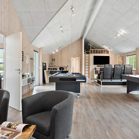 5 Star In Vaeggerlose Holiday home