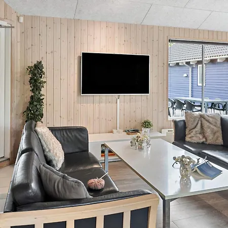 5 Star In Vaeggerlose Holiday home *